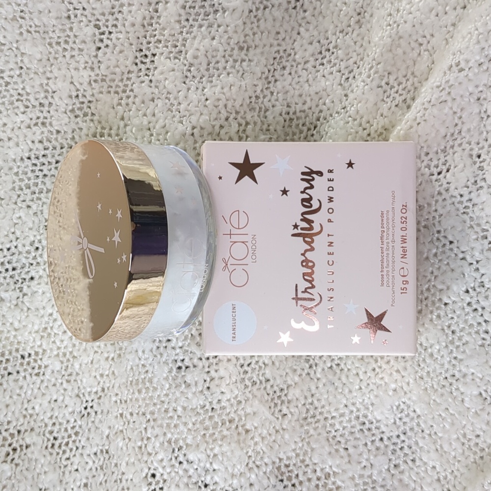 Ciaté Extraordinary Powder in Translucent, 15g/0.52oz - Picture 2 of 11